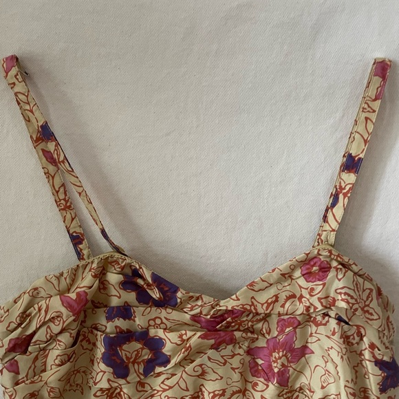 Sweet Spring/Summer Top - Picture 5 of 10